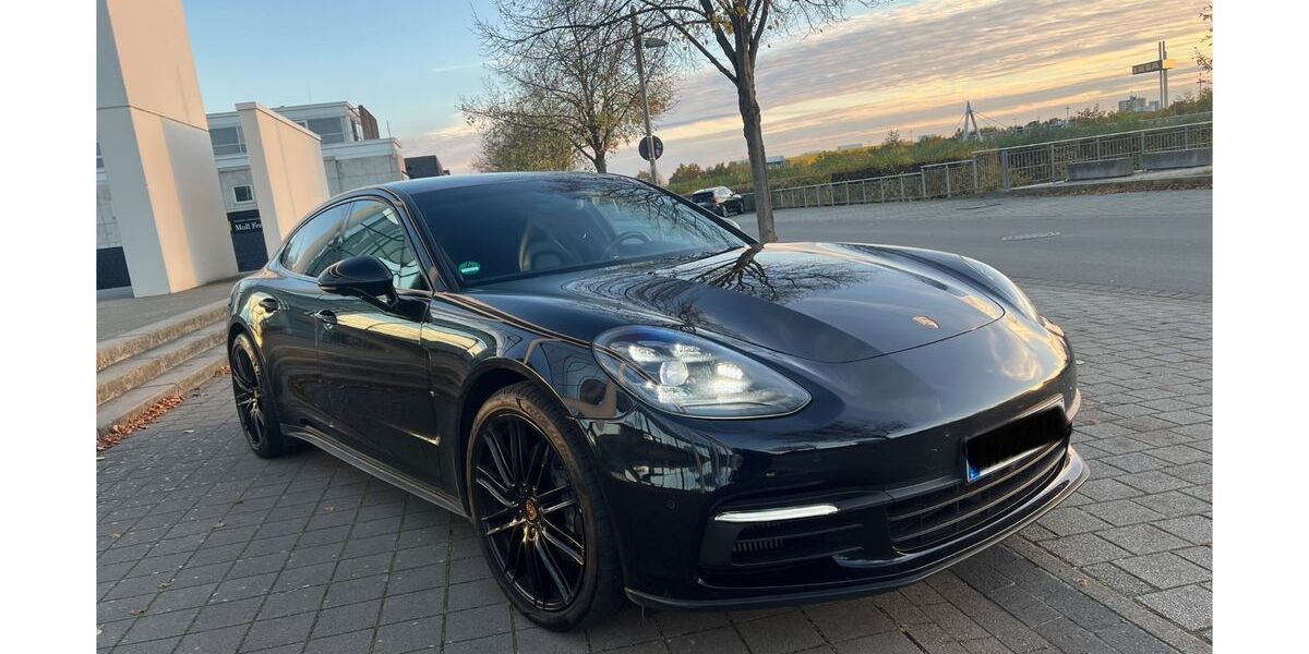 Porsche Panamera 159.000 km 51.700 &euro; Hannover 30519