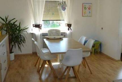 Wohnung Trostberg Deinting - 3 Zimmer, 101 m&sup2;, 980&euro; | Angebot:25152479