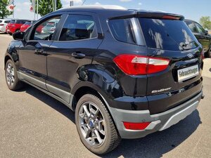 Ford EcoSport Titanium 78.238 km 8.900 &euro; Obrigheim-Asbach 74847