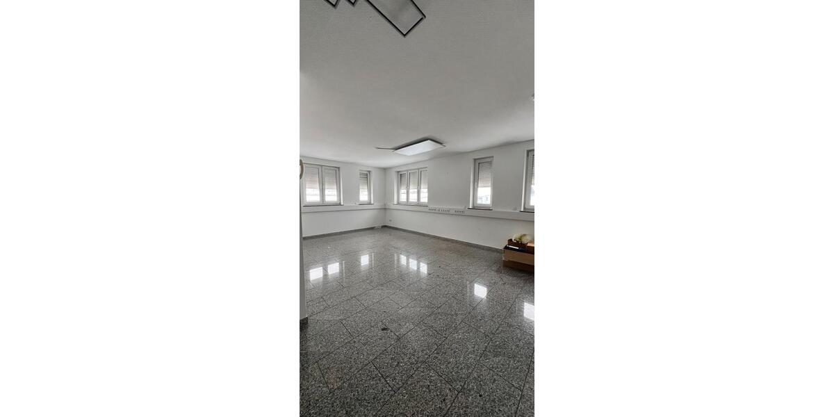 Gewerbeobjekt Wadgassen - 650&euro; | Angebot:24431912