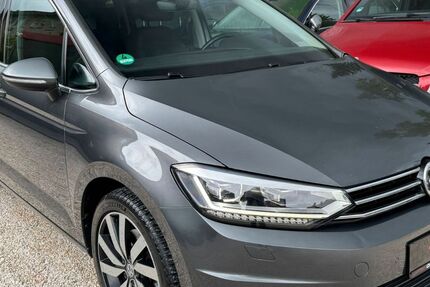 VW Touran 172.500 km 15.870 &euro; Tuttlingen 78532
