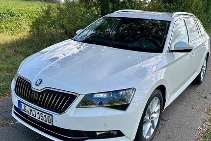 Skoda Superb 139.592 km 18.499 € Dahlenburg 21368