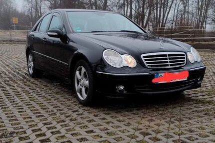 Mercedes-Benz 200 171.000 km 8.000 &euro; Hoyerswerda 02977