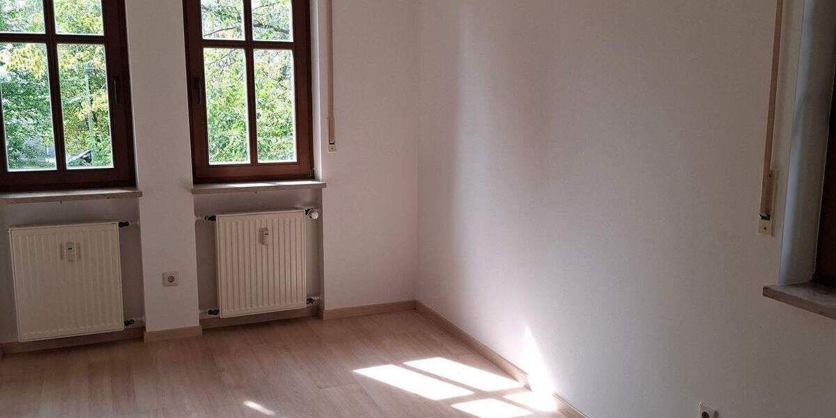 Etagenwohnung Roth - 3 Zimmer, 85 m&sup2;, 280.000&euro; | Angebot:25166195