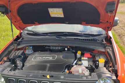 Jeep Renegade 279.000 km 9.500 &euro; Mücke 35325