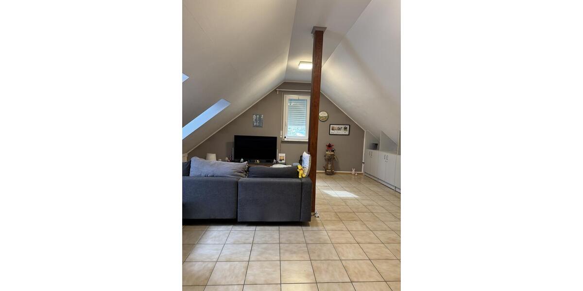 Dachgeschoßwohnung Bitburg - 3 Zimmer, 99 m&sup2;, 950&euro; | Angebot:26420941