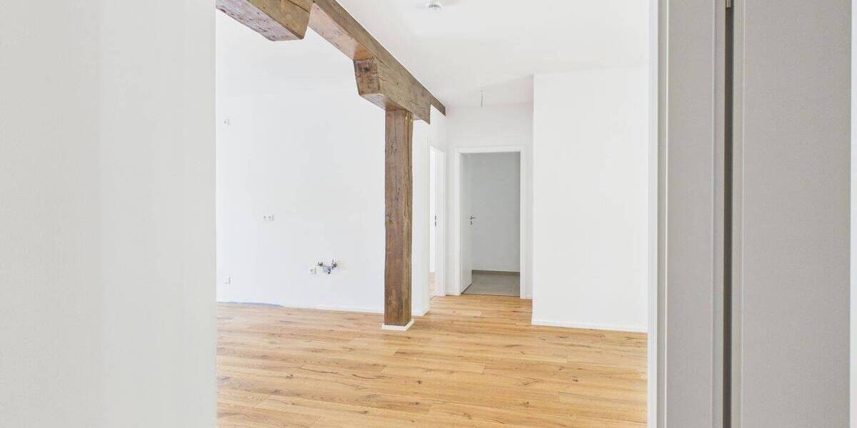 Etagenwohnung Amberg - 3 Zimmer, 100 m&sup2;, 1.500&euro; | Angebot:26449992