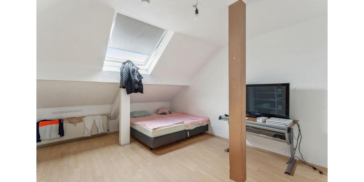 Dachgeschoßwohnung Rastatt - 4 Zimmer, 99 m&sup2;, 199.000&euro; | Angebot:26972557