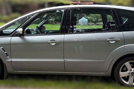 Ford S-Max 194.000 km 5.000 &euro; Neuenkirchen - Vörden 49434