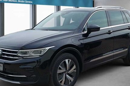 VW Tiguan 81.428 km 23.860 &euro; Cloppenburg 49661