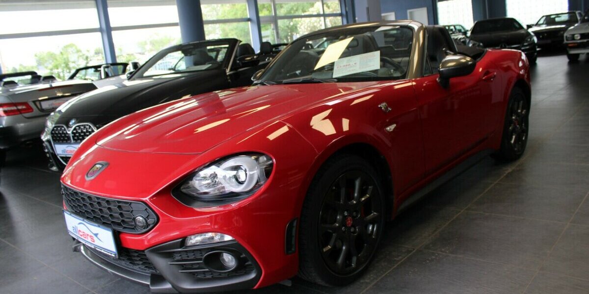 Abarth 124 Spider Serie 0 Turismo 1.4 MultiAir Turbo 70.944 km 23.980 &euro; Euskirchen 53881