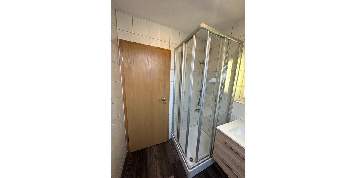 Moderne 1-Zimmer Wohnung teilmöbliert Balkon Einbauküche 88690 1 zimmer