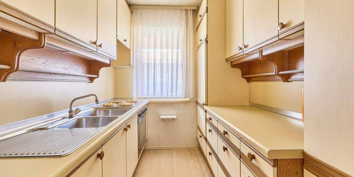 Mehrfamilienhaus, Wohnhaus Bad Dürkheim - 7 Zimmer, 191 m&sup2;, 350.000&euro; | Angebot:24595914