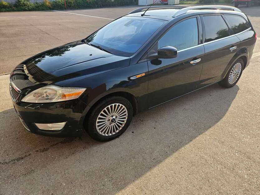 Ford Mondeo 300.000 km 2.900 € Weißenfels 06688