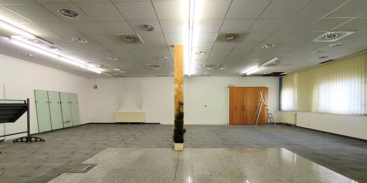 Gewerbeobjekt Wolfen Wolfen-Nord - 956&euro; | Angebot:25748400