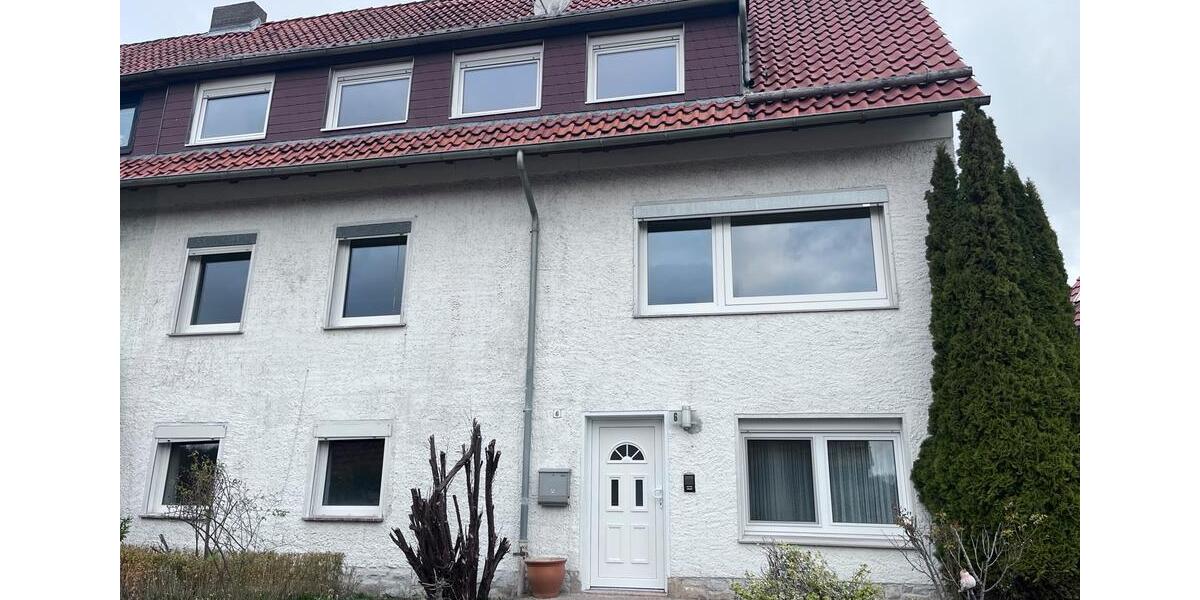 Reihenhaus Delligsen - 7 Zimmer, 195 m&sup2;, 1.050&euro; | Angebot:26225566