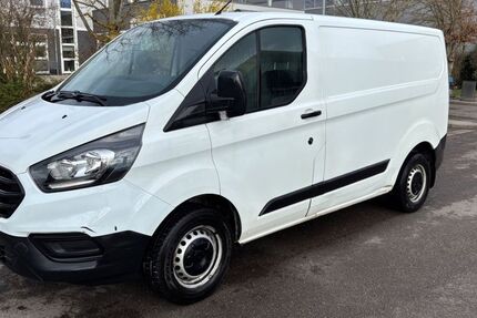 Ford Transit Custom 220.000 km 7.900 &euro; Nufringen 71154