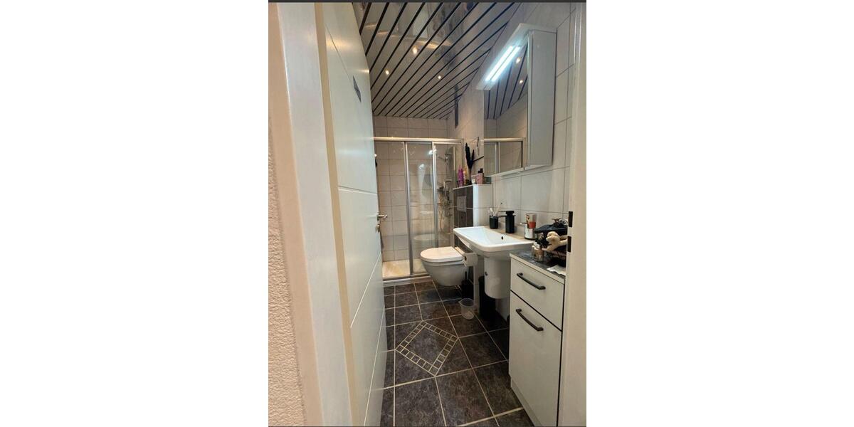 Etagenwohnung Rottenburg am Neckar - 4 Zimmer, 98 m&sup2;, 1.850&euro; | Angebot:25990817