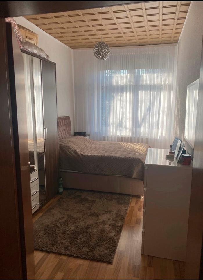 Charmante Altbauwohnung in guter Lage zimmer