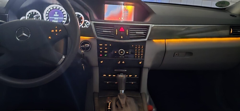 E 250