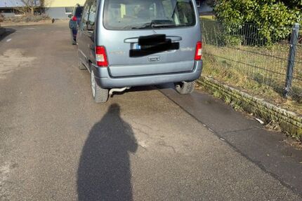 Citroen Berlingo 148.000 km 3.100 &euro; Leutenbach 71397