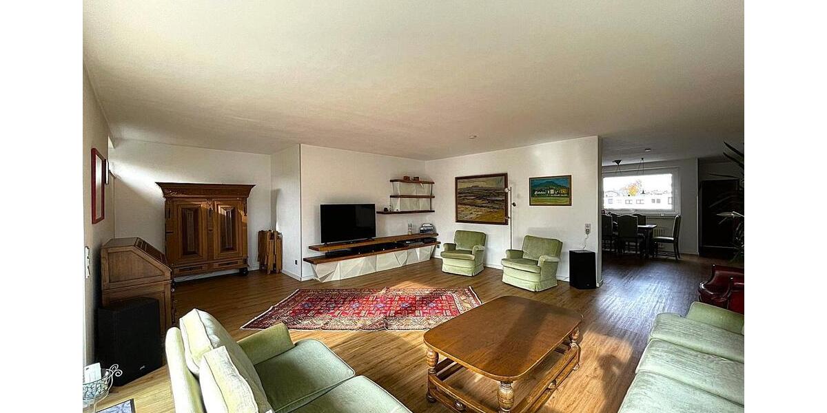 4 Zimmer Wohnung, möbiliert, typischer Bungalowschnitt, sehr gute Wohnlage [Westend] 4 zimmer