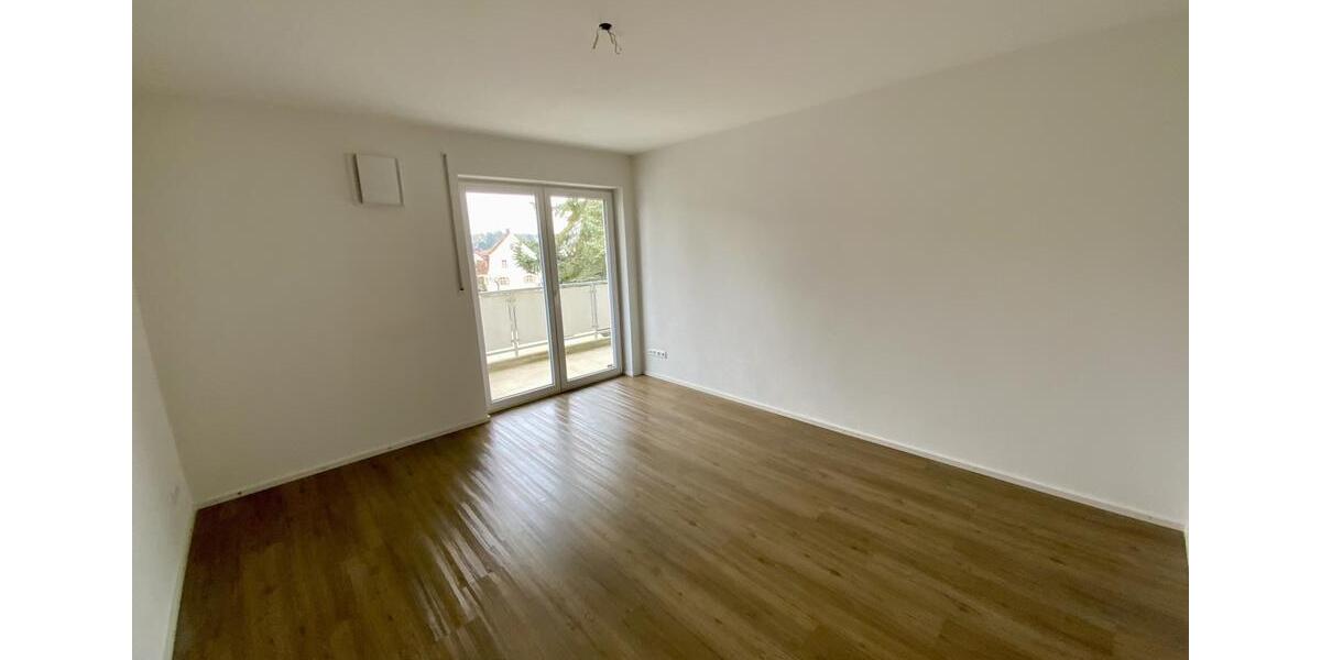 Etagenwohnung Schrobenhausen - 3 Zimmer, 105 m&sup2;, 1.000&euro; | Angebot:26266943