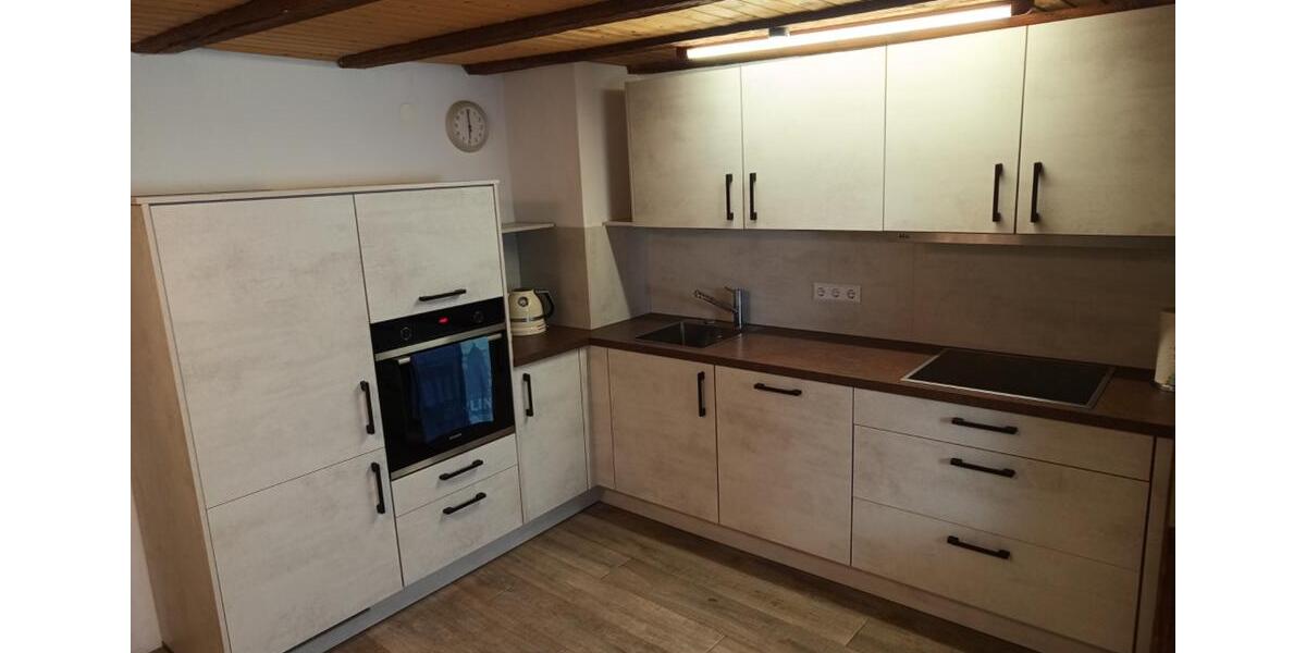 Doppelhaushälfte Hilchenbach - 7 Zimmer, 180 m&sup2;, 219.000&euro; | Angebot:27288594