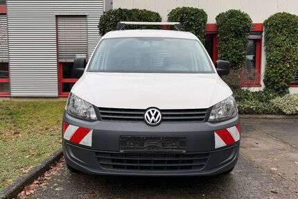 VW Caddy 66.925 km 7.600 &euro; Braunschweig 38112