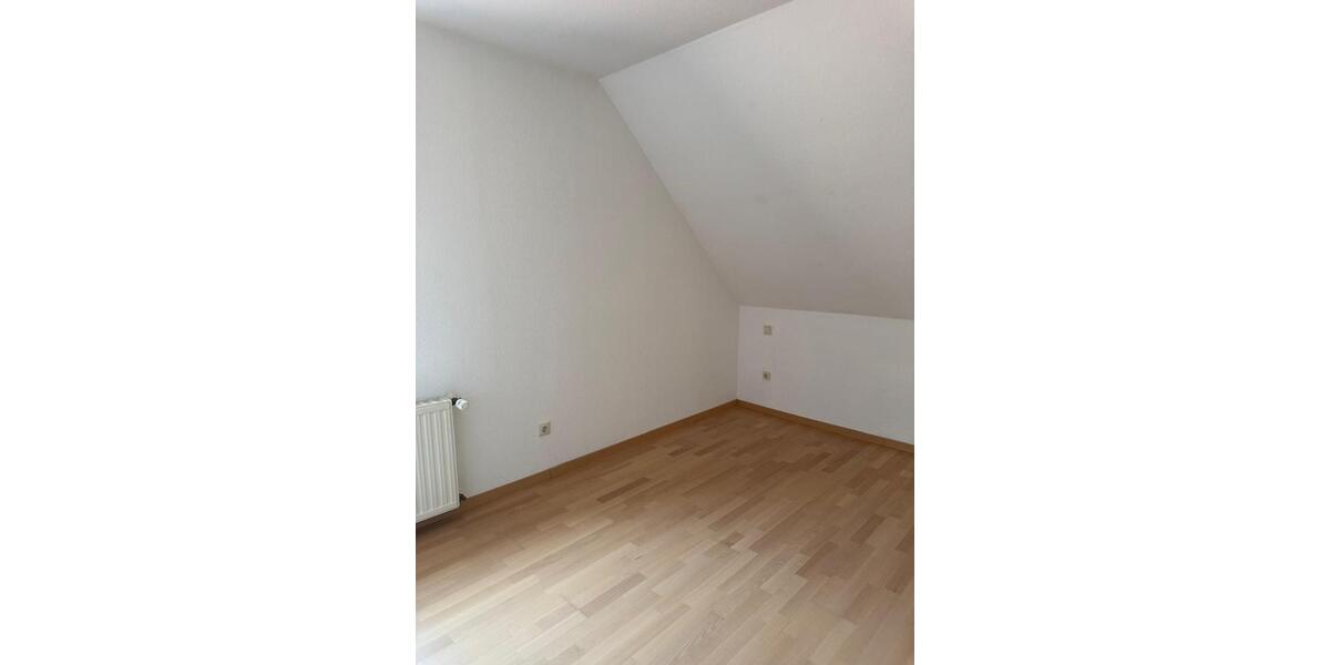 Maisonettenwohnung Büren - 4 Zimmer, 180 m&sup2;, 890&euro; | Angebot:25457241