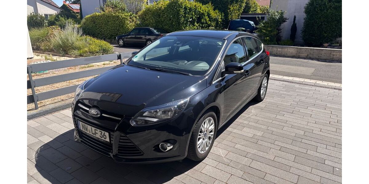 Ford Focus 84.000 km 5.900 &euro; Neustadt 67434
