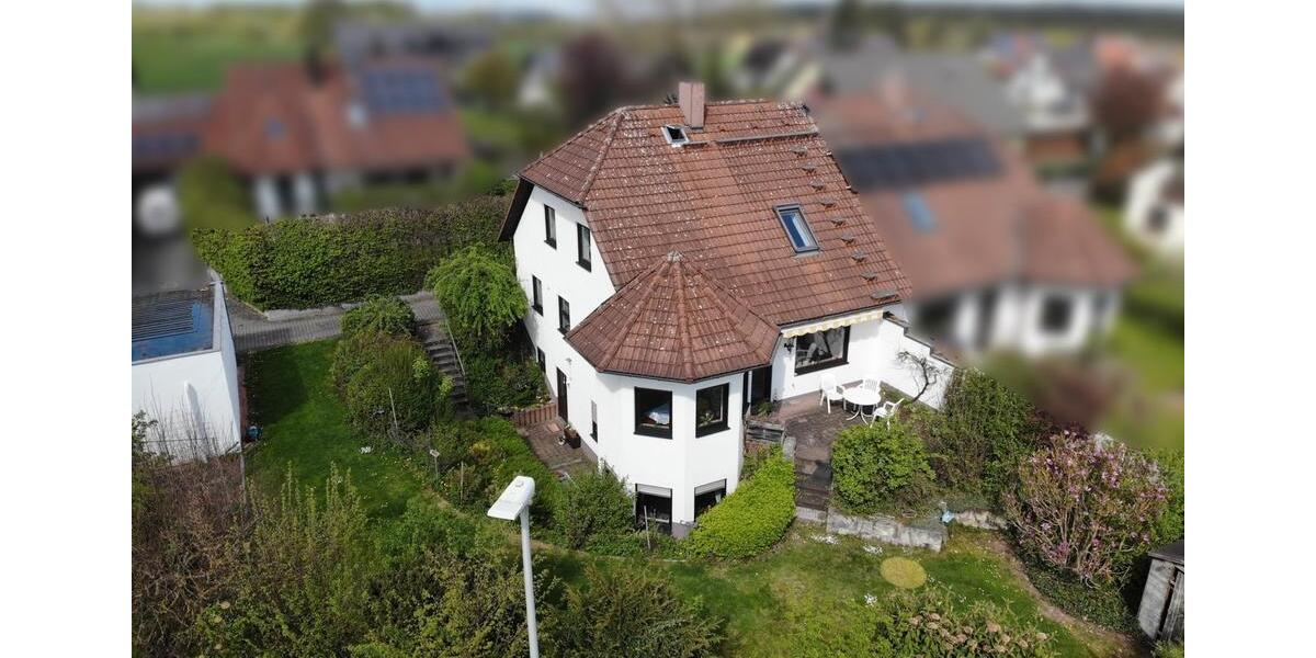 Doppelhaushälfte Herzogenaurach - 5 Zimmer, 120 m&sup2;, 1.650&euro; | Angebot:26312679