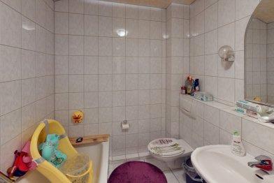 Erdgeschoßwohnung Neuenrade - 3 Zimmer, 95 m&sup2;, 150.000&euro; | Angebot:26355343