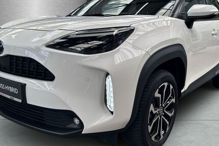Toyota Yaris Cross 48.346 km 21.490 &euro; Rellingen 25462