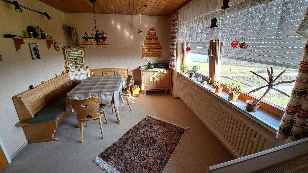 Einfamilienhaus Bad Schussenried - 1 Zimmer, 200 m&sup2;, 528.000&euro; | Angebot:25839136