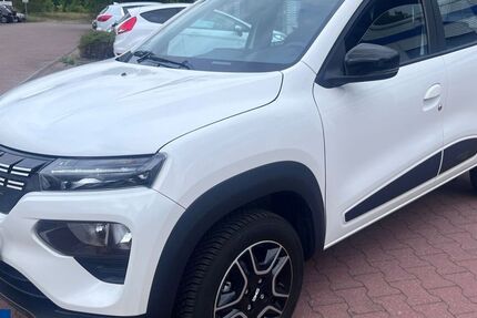 Dacia Spring 15.137 km 11.489 &euro; Berlin - Mariendorf 12107