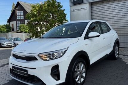 Kia Stonic 32.650 km 18.400 € Wiesbaden 65199