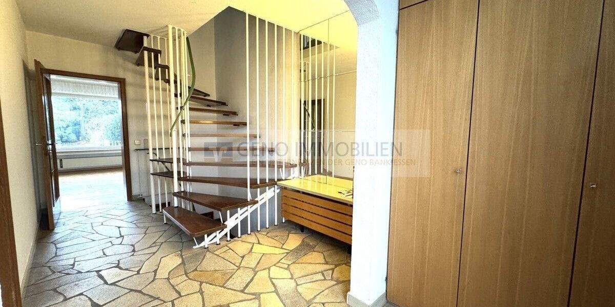 Reihenmittelhaus Hattingen Niederwenigern - 5 Zimmer, 102 m&sup2;, 395.000&euro; | Angebot:25476453