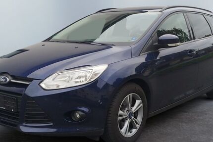 Ford Focus 107.000 km 4.990 € Schwerte 58239