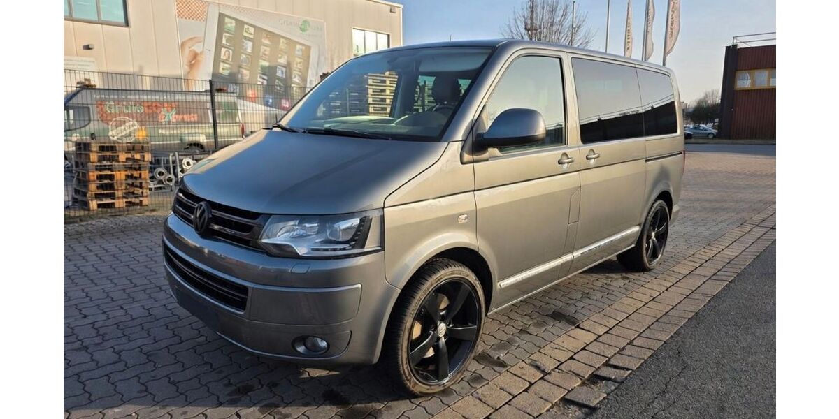 VW T5 Multivan 198.500 km 19.999 &euro; Sarstedt 31157