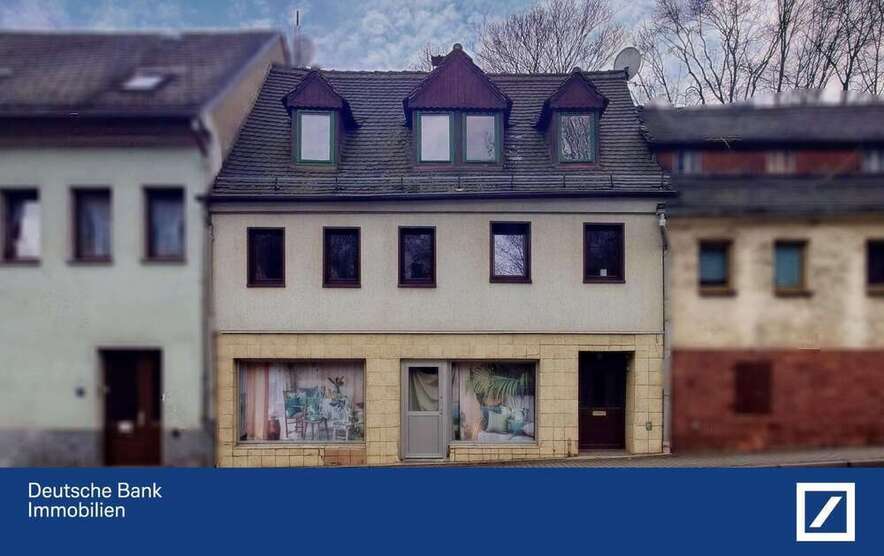 Haus zum Kaufen in Werdau 70.000 € 150 m²