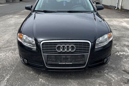 Audi A4 236.000 km 1.250 &euro; Arnsberg 59755