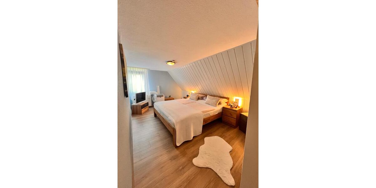 Einfamilienhaus Schneeberg - 4 Zimmer, 90 m&sup2;, 89.000&euro; | Angebot:27085584