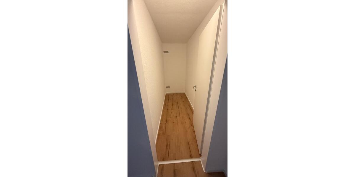 Etagenwohnung Neuwied - 3 Zimmer, 89 m&sup2;, 750&euro; | Angebot:25053901