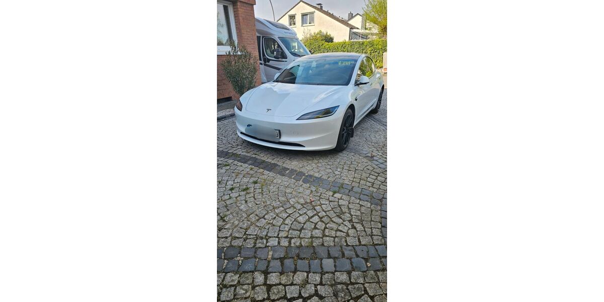 Tesla Model 3 21.000 km 34.300 &euro; Lünen 44534