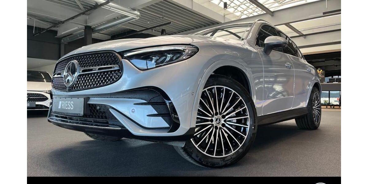 Mercedes-Benz GLC 200 6.000 km 59.888 &euro; Balingen 72336