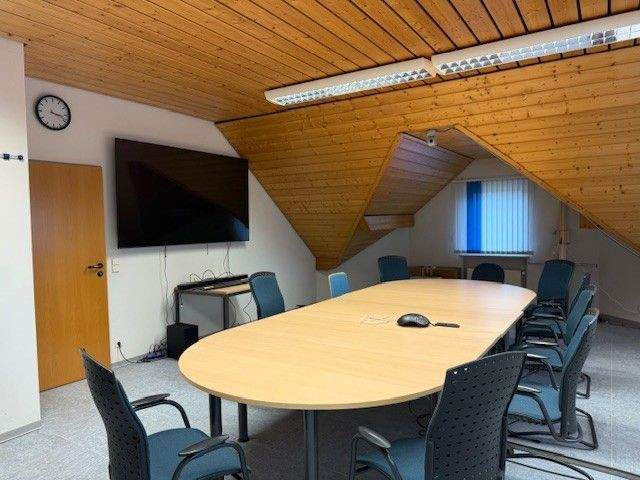 Gewerbeobjekt Roes - 400&euro; | Angebot:25430491