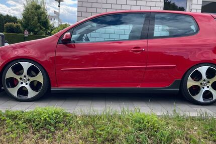 VW Golf 167.830 km 9.999 &euro; Willich 47877