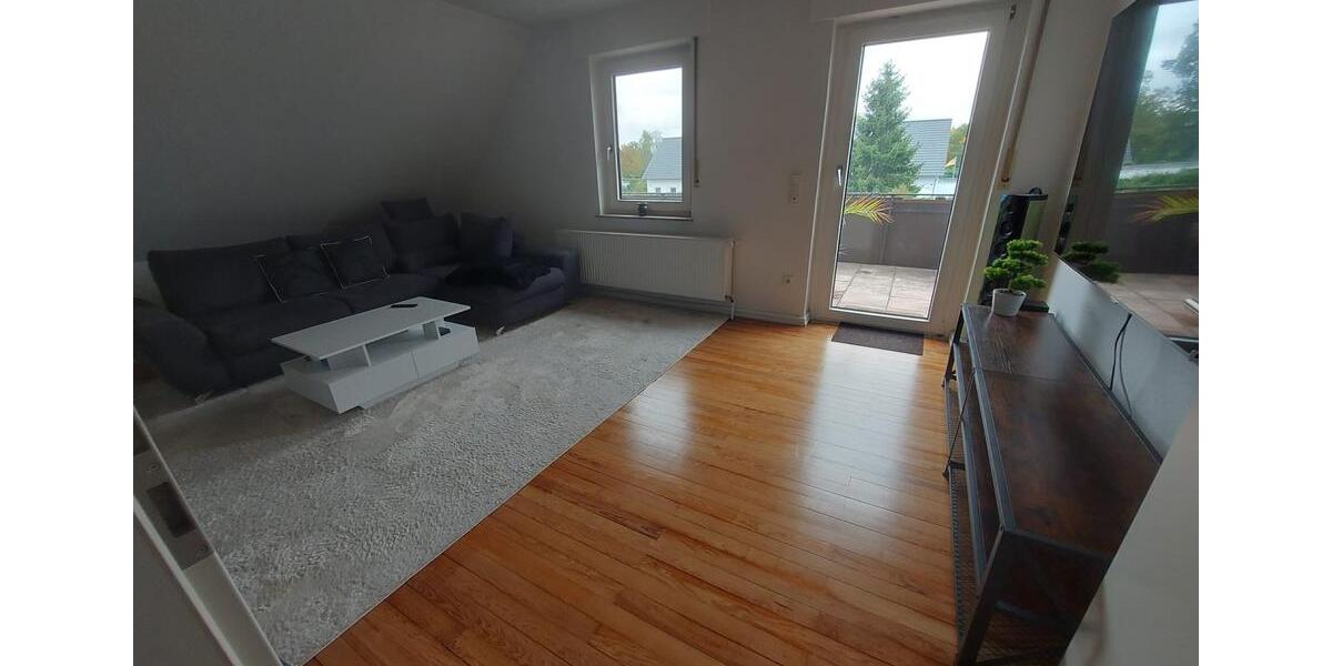 Dachgeschoßwohnung Espelkamp - 3 Zimmer, 85 m&sup2;, 780&euro; | Angebot:25414889