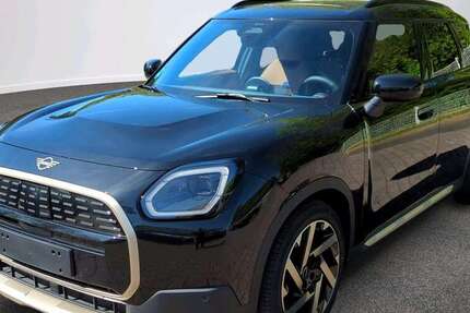 Mini Countryman E 1.319 km 42.370 &euro; München 80788